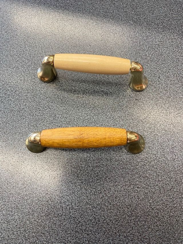 Maniglie mobili legno