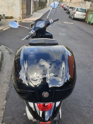 Vespa Sprint 125 ABS 2021 - Negra