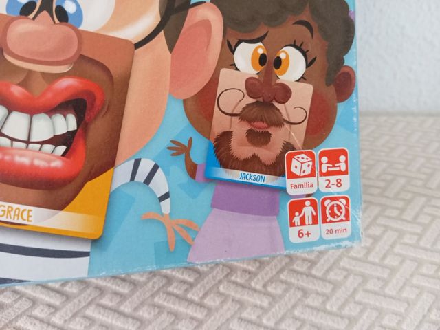 Juego de mesa ¡Qué Narices!