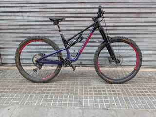 Bicicleta Rocky Mountain Altitude Carbon 70 