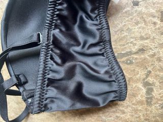 Top Intimissimi nero con borchie