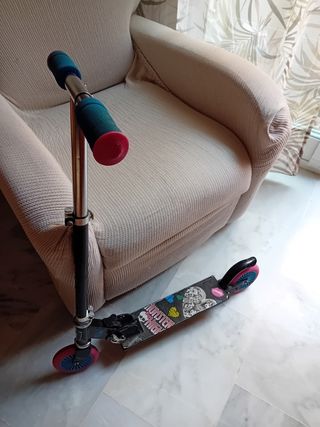 Patinete Monster High niña 4-8 años