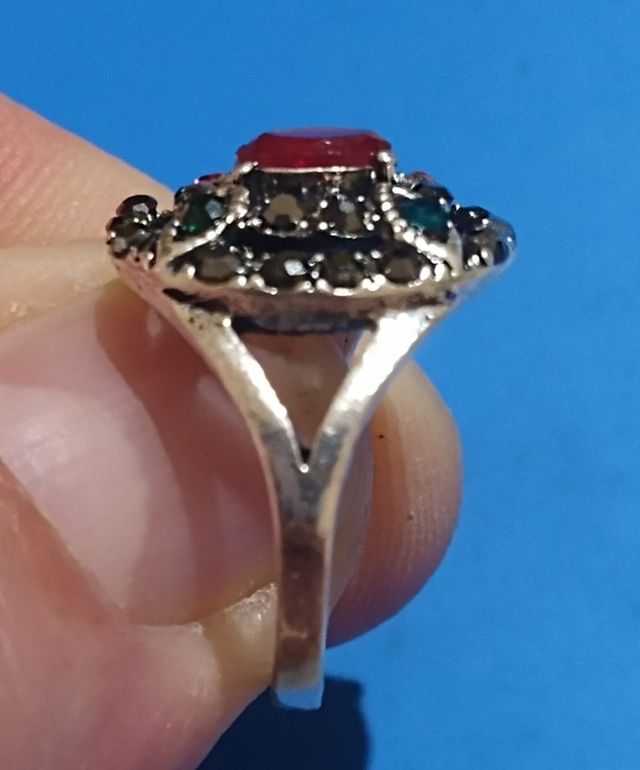 ANEL DE COCKTAIL PRATEADO VINTAGE 17