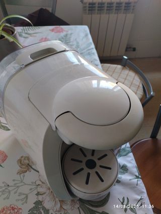 Cafetera Tassimo Bosch blanca