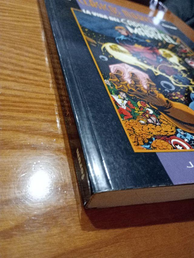 Clásicos Marvel B/N: la vida del capitan marvel