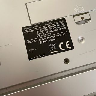 Teclado Electrónico LP6210C