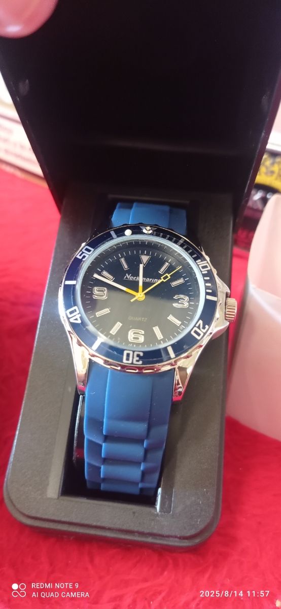 2 Relojes deportivos de silicona