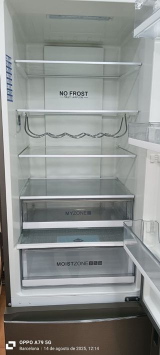 Nevera Haier combi acero
Modelo A3FE837CGJ