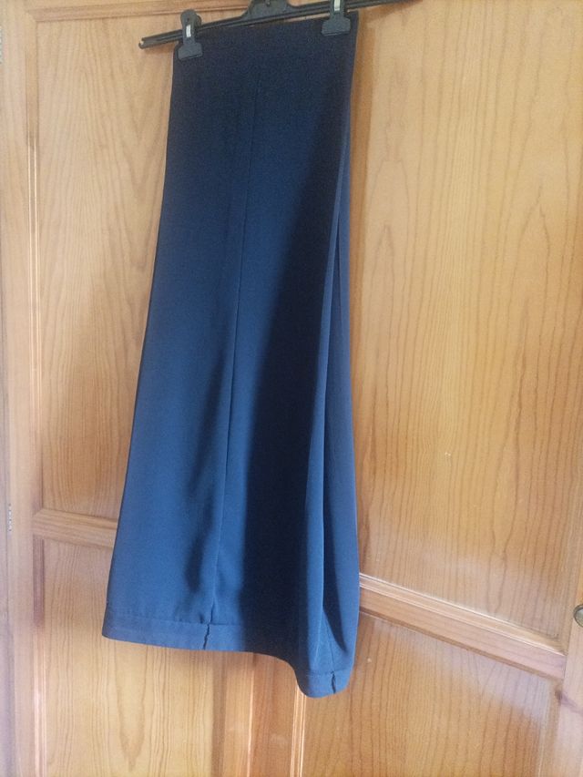 Pantalón azul marino largo