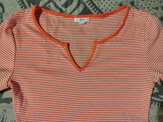 Camiseta a rayas de manga corta
