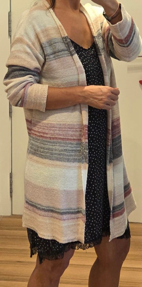 Chaqueta larga rayas beige