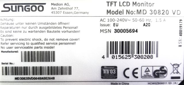 Monitor LCD 20" con altavoces.