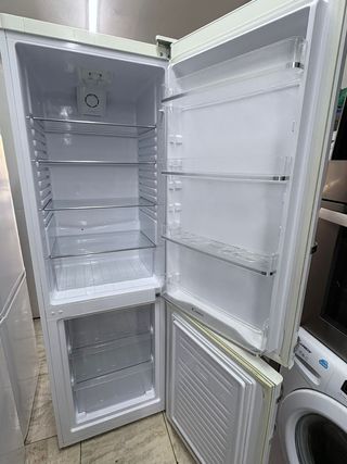 Nevera Candy frigorífico