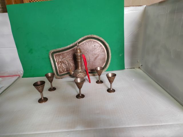 Juego té metal India: Tetera + 6 copas
