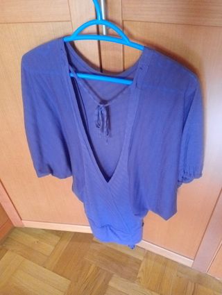 Camiseta morada 