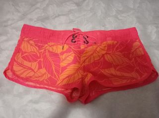 Short de bikini rosa y naranja.
Segunda mano. 