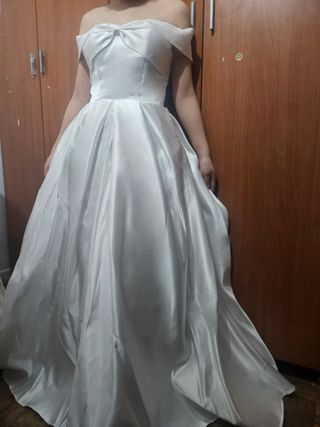 Vestido novia satén blanco