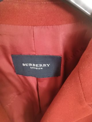 Chaqueta Burberry roja