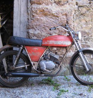 Ducati 50cc Motocicleta Clásica