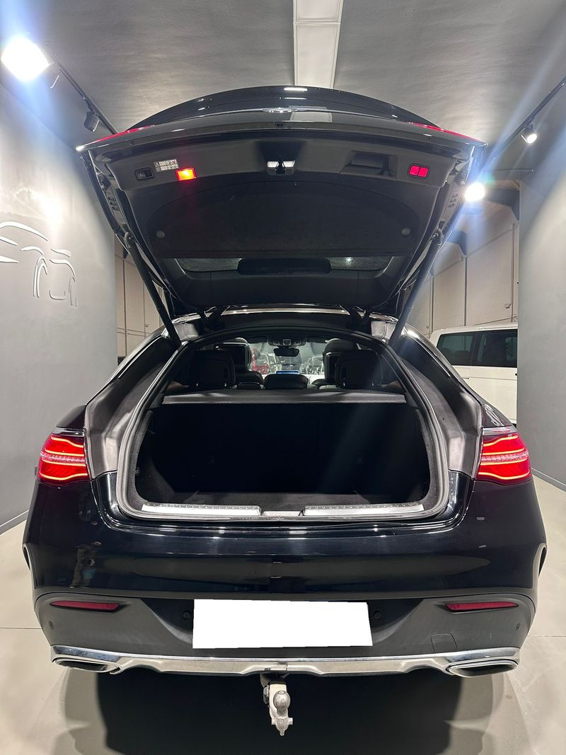 Mercedes-Benz GLE 2018, foto 45