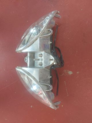 Faros delanteros Piaggio X9 200 (2004)