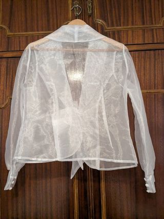 CHAQUETA/BOLERO DE GASA BLANCA 