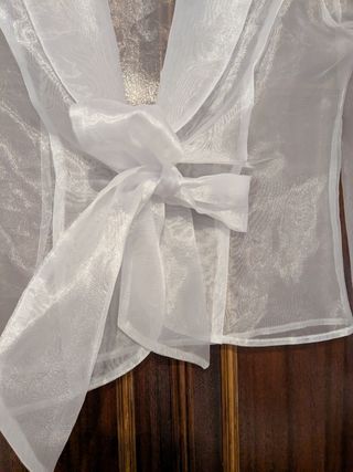 CHAQUETA/BOLERO DE GASA BLANCA 