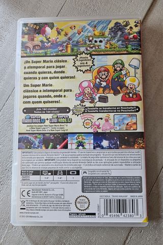 Nintendo Switch - Super Mario Bros. U Deluxe