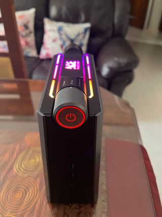 PC Gaming AMD Ryzen 9 6900HX + 16GB DDR5 + 512GB