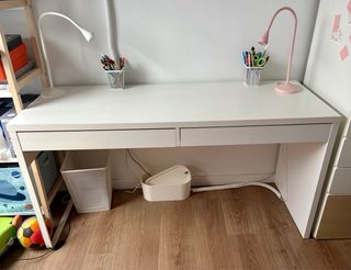 Escritorio Micke blanco - 2 cajones