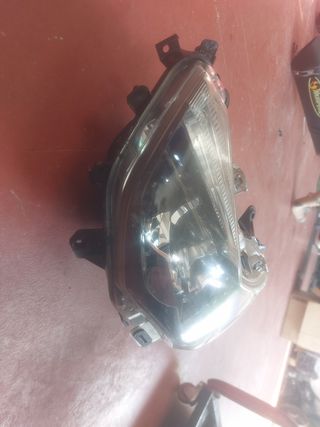 Faro Yamaha Nmax 125