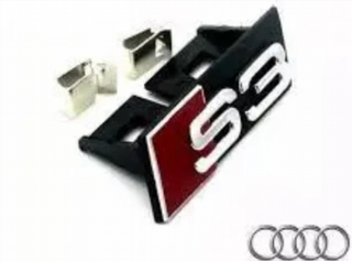 EMBLEMA PARRILLA AUDI S3