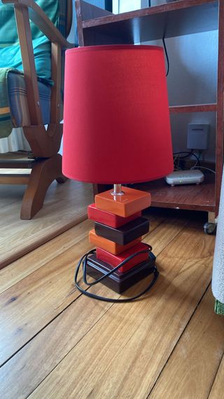 Lampara mesa roja y naranja