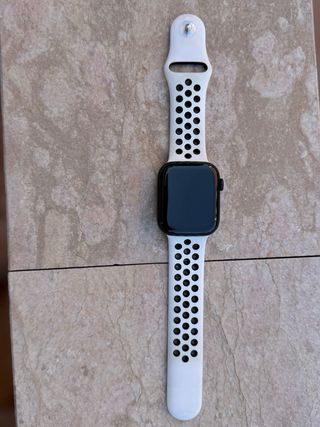 Apple Watch 45mm GPS + cellular con 2 Correas