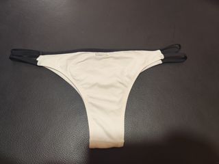 Braga bikini blsnco-negro