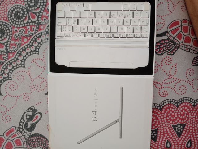 Logitech Ultrafin iPad Mini teclado
