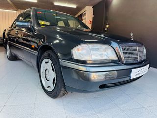 Mercedes-Benz Clase C 220