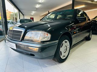 Mercedes-Benz Clase C 220