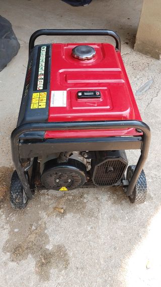 Generador EM4000AVR - 230V
