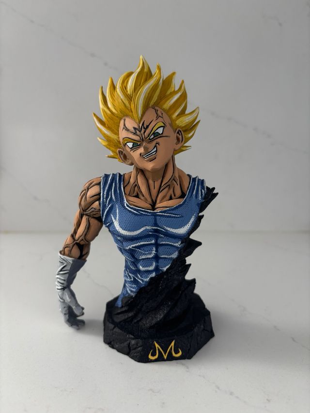Figura busto Vegeta Super Saiyan