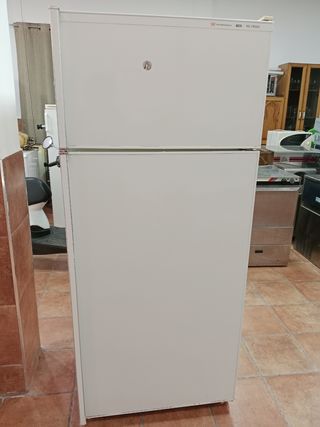 Frigo White-Westinghouse No Frost. 669393544