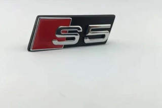 EMBLEMA PARRILLA GRILL AUDI S5