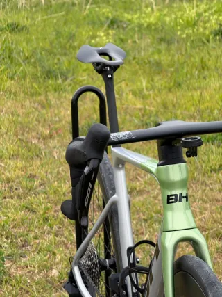 CONSÚLTANOS Bicicleta carretera BH RS1 4.0 2026