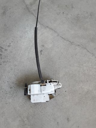 Cerradura puerta Seat Ibiza
