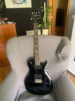PRS SE Tremonti + Blackstar Amp + Pedalboard