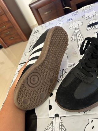 Adidas Samba - Negras - Talla 37
