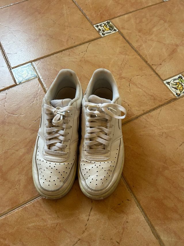 Zapatillas Nike blancas