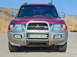 Mitsubishi Montero 2001