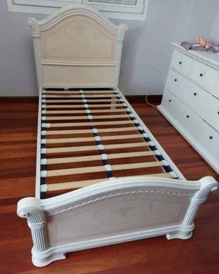 Cama individual blanca - madera
Estructura cama