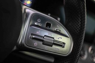 Mercedes Clase E Coupé E 220 d 4MATIC AMG Line **Techo panorámico**